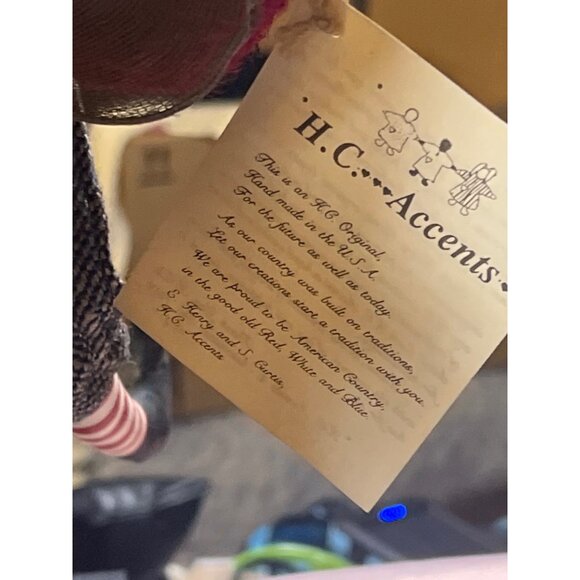 H.C. Accents Handmade Santa Figurine On Tricycle With Basket Of Festive Accents - Picture 3 of 10